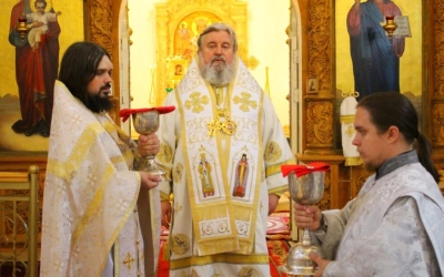 Божественная литургия в Неделю 10-ю по Пятидесятнице