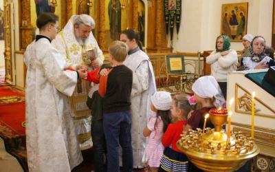 Божественная литургия в Неделю 10-ю по Пятидесятнице