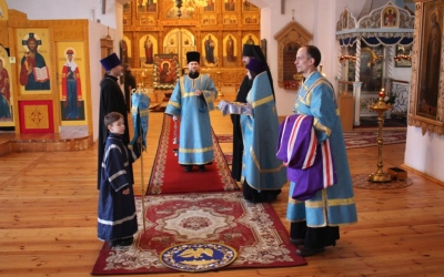 Всенощное бдение накануне памяти Иверской иконы Божией Матери