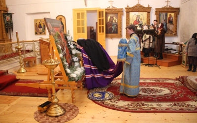 Всенощное бдение накануне памяти Иверской иконы Божией Матери