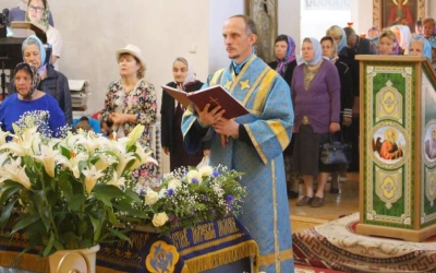 Епископ Сергий совершил Божественную литургию в день празднования Успения Пресвятой Богородицы
