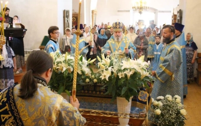 Чин погребения Плащаницы Пресвятой Богородицы