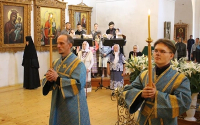 Чин погребения Плащаницы Пресвятой Богородицы