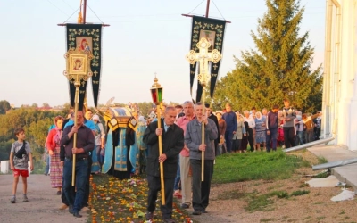 Чин погребения Плащаницы Пресвятой Богородицы