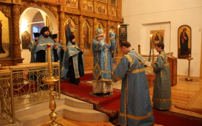 Всенощное бдение накануне памяти Иверской иконы Божией Матери