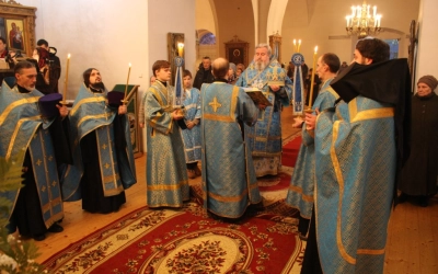 Всенощное бдение накануне памяти Иверской иконы Божией Матери