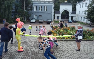 детский праздник, посвященный началу учебного года