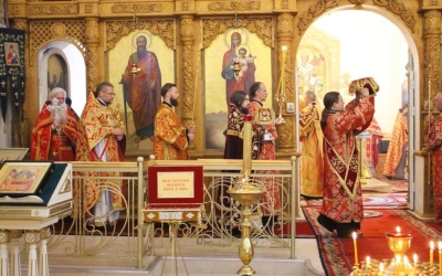 Архиерейское богослужение в день памяти Сщмч. Макария (Гневушева)