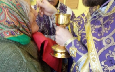 Первая Божественная литургия в Кармановской больнице