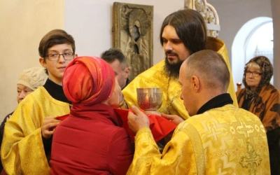 Божественная литургия в Неделю 16-ю по Пятидесятнице