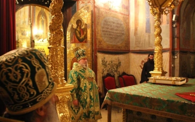 Всенощное бдение в Успенском соборе Свято-Троицкой Сергиевой Лавры