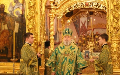 Всенощное бдение в Успенском соборе Свято-Троицкой Сергиевой Лавры