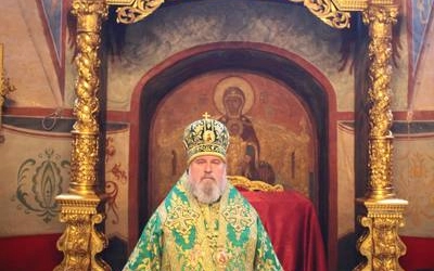 Первосвятительское богослужение в Успенском соборе Свято-Троицкой Сергиевой лавры