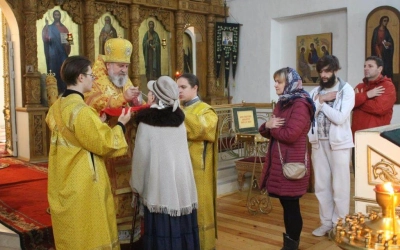 Божественная литургия в день памяти Апостола и Евангелиста Иоанна Богослова