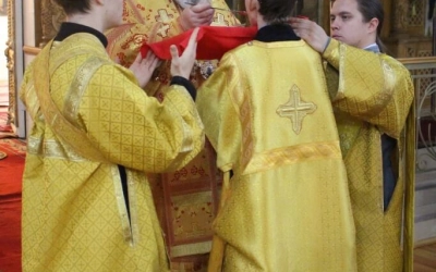 Божественная литургия в день памяти Апостола и Евангелиста Иоанна Богослова