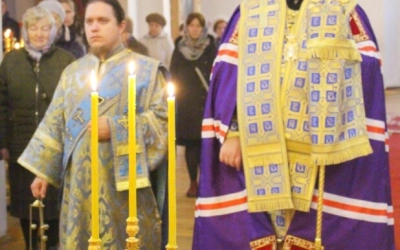 Всенощное бдение в канун Покрова Пресвятой Богородицы