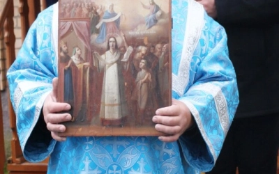 Архиерейское богослужение в праздник Покрова Пресвятой Богородицы в храме села Покров