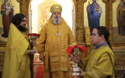 Божественная литургия в Неделю 19-ю по Пятидесятнице, святых отцев VII Вселенского Собора