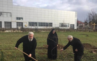 Владыка Сергий посетил Свято-Тихвинское подворье