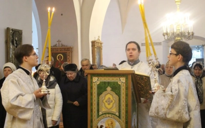 Божественная литургия в Димитриевскую родительскую субботу