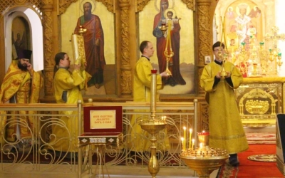 Божественная литургия Архиерейским чином, в Неделю 22-ю