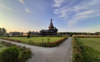 Свято-Владимирский на истоке реки Днепр мужской монастырь