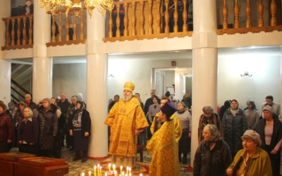 Архипастырское служение в храме Рождества Христова г. Сафоново