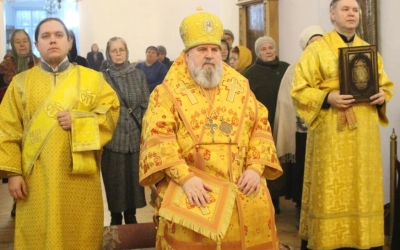 Божественная литургия Архиерейским чином, в Неделю 29-ю по Пятидесятнице