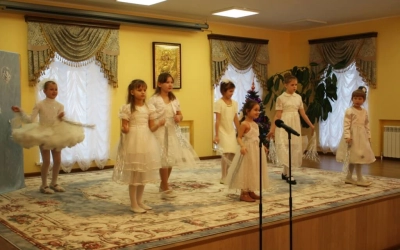 Рождественская Архиерейская ёлка для детей