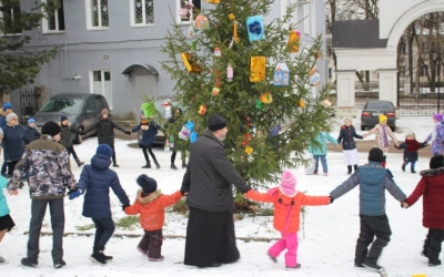 Рождественская Архиерейская ёлка для детей