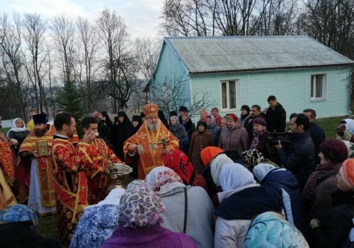 Епископ Вяземский и Гагаринский Сергий принял участие в Престольном торжестве, в Свято-Димитриевском монастыре города Дорогобужа