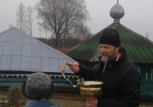 Водосвятный молебен на источнике Параскевы Пятницы