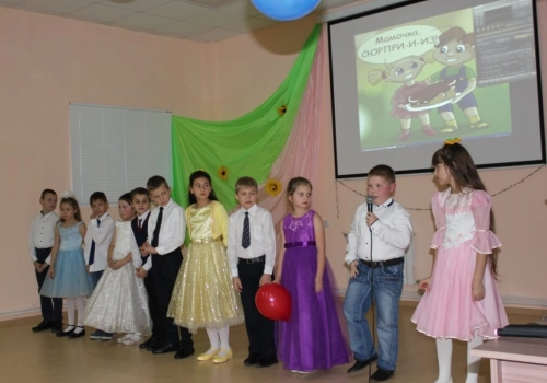 В деревне Касня отметили День матери