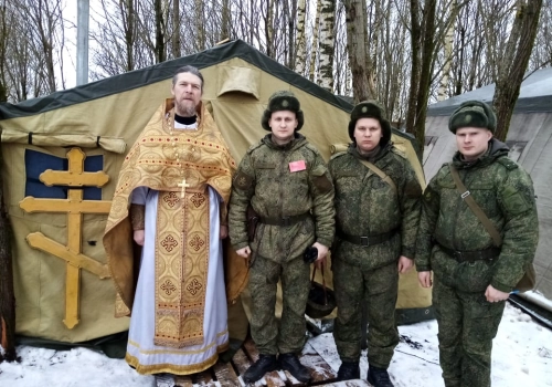 Епархиальный священнослужитель принял участие в военных учениях Вяземского гарнизона