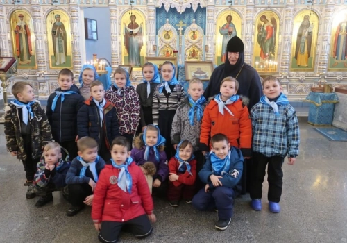 Воспитанники детского сада №1 г. Вязьма посетили Спасо-Богородицкий Одигитриевский женский монастырь