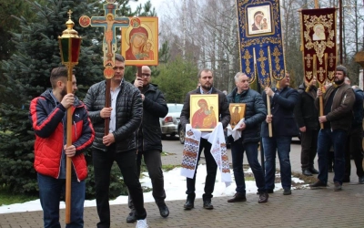 престольный праздник в храме иконы Божией Матери «Отрада и Утешение»