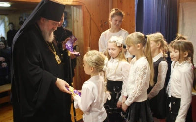 престольный праздник в храме иконы Божией Матери «Отрада и Утешение»