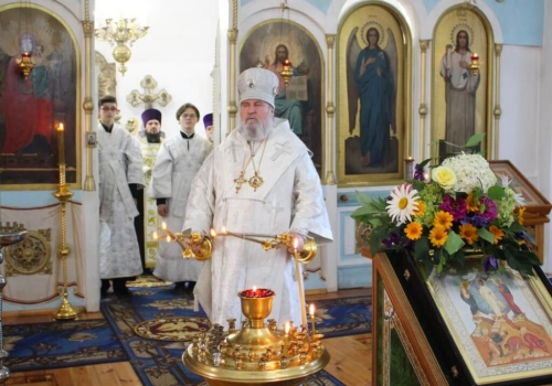Служение епископа Вяземского и Гагаринского Сергия накануне двунадесятого праздника Преображения Господня