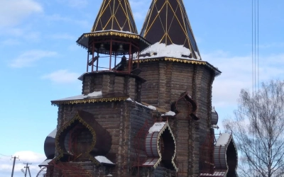 Освящение крестов на верх крова и колоколов деревни Бекрино