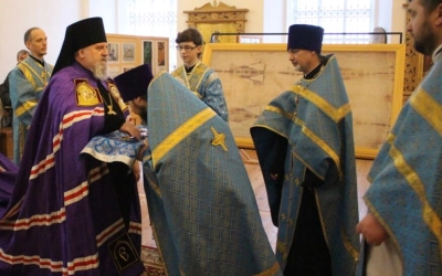 Служение Епископа Сергия в праздник Сретения Господня