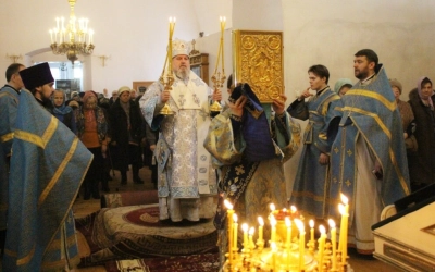 Служение Епископа Сергия в праздник Сретения Господня