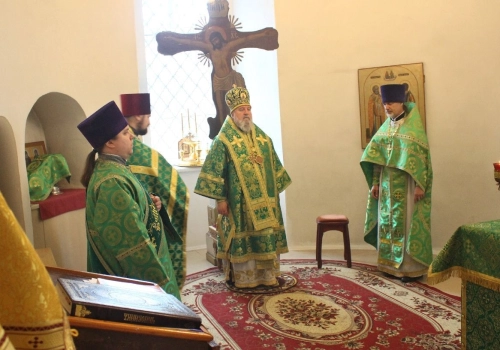 Архиерейское служение в день памяти преподобного Сергия Радонежского