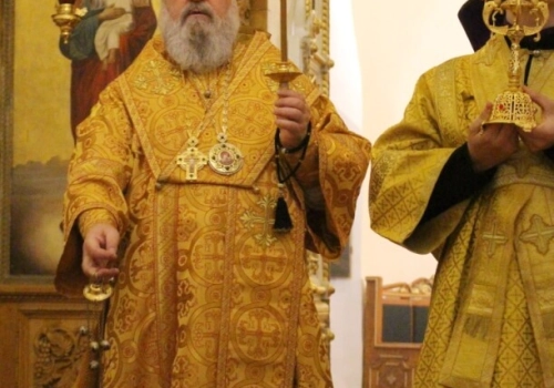 Накануне Недели 23-й по Пятидесятнице, дня памяти Мчч. Акинди́на, Пига́сия, Аффо́ния, Елпидифо́ра, Анемподи́ста и иже с ними, Преосвященнейший Сергий, епископ Вяземский и Гагаринский возглавил Всенощное бдение в Свято-Троицком соборе города Вязьма