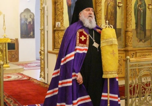 В Неделю 25-ю по Пятидесятнице, день памяти Апостола и евангелиста Матфе́я, Преосвященнейший Сергий, епископ Вяземский и Гагаринский возглавил Божественную литургию в Свято-Троицком кафедральном соборе города Вязьма