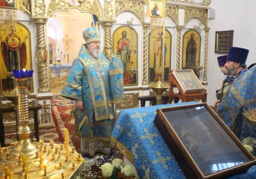 Престольный праздник в храме Введения во храм Пресвятой Богородицы города Вязьма