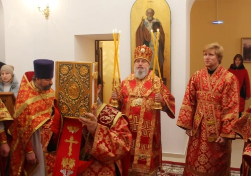 Епископ Вяземский и Гагаринский Сергий совершил Великое освящение храма во имя Сщмч. Макария, первого епископа Вяземского