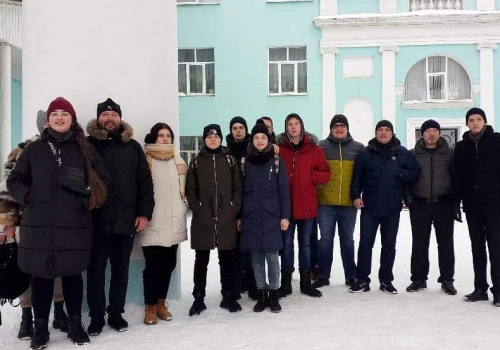 В городе Сафоново волонтеры поздравили ветеранов