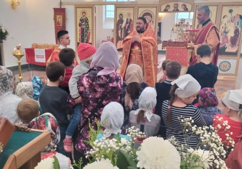 Детская Литургия в Благовещенском соборе города Гагарин