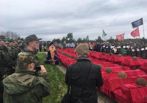 Преосвященнейший Сергий, епископ Вяземский и Гагаринский принял участие в захоронении останков воинов на Богородицком поле