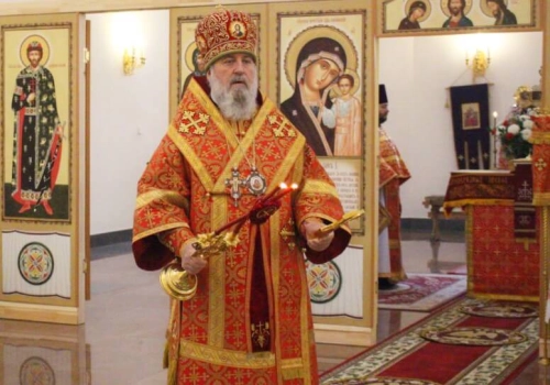 Епископ Вяземский и Гагаринский Сергий совершил Божественную литургию в Благовещенском соборе города Гагарин